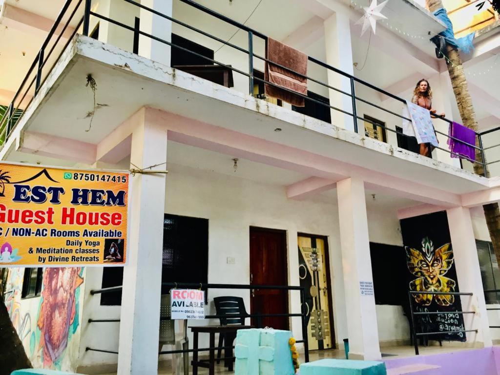 Est Hem Guesthouse Arambol Exterior foto
